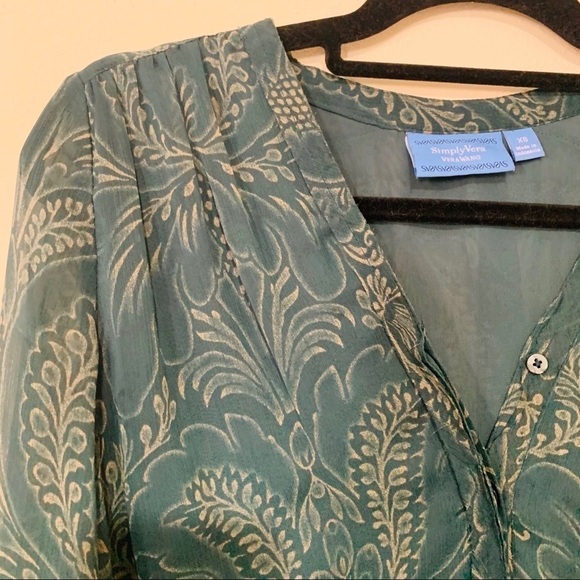 VERA WANG•long sleeve green paisley blouse XS - Picture 4 of 8